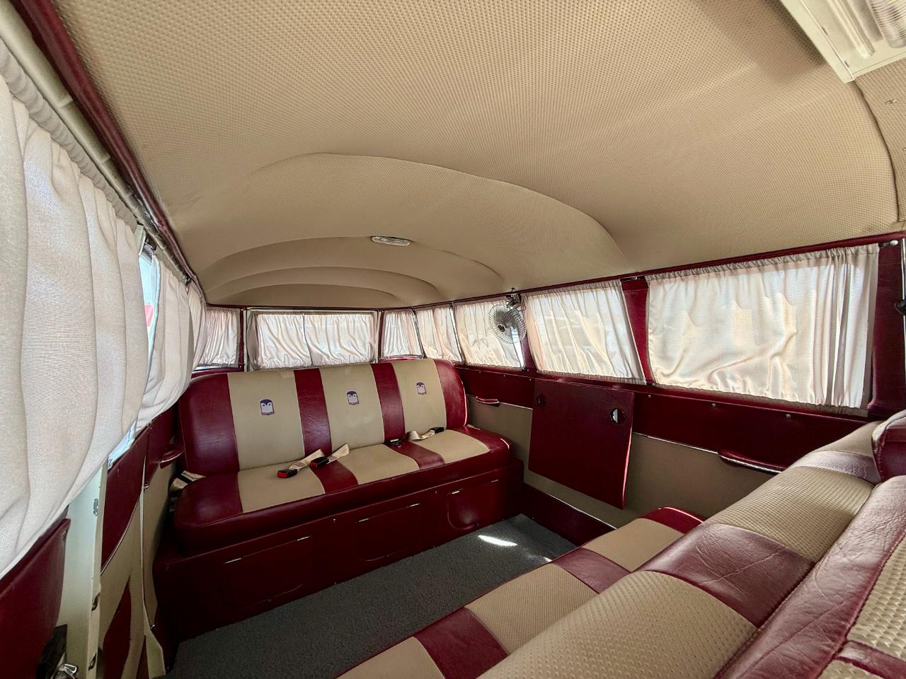 Volkswagen Kombi  1974