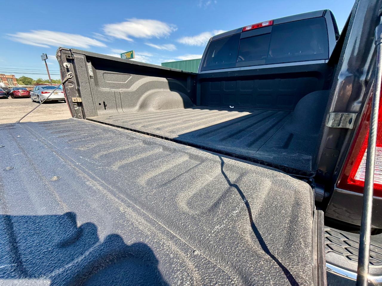 RAM 1500 Big Horn Crew Cab 4WD 2017