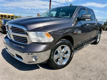 2017 RAM 1500 Big Horn Crew Cab 4WD