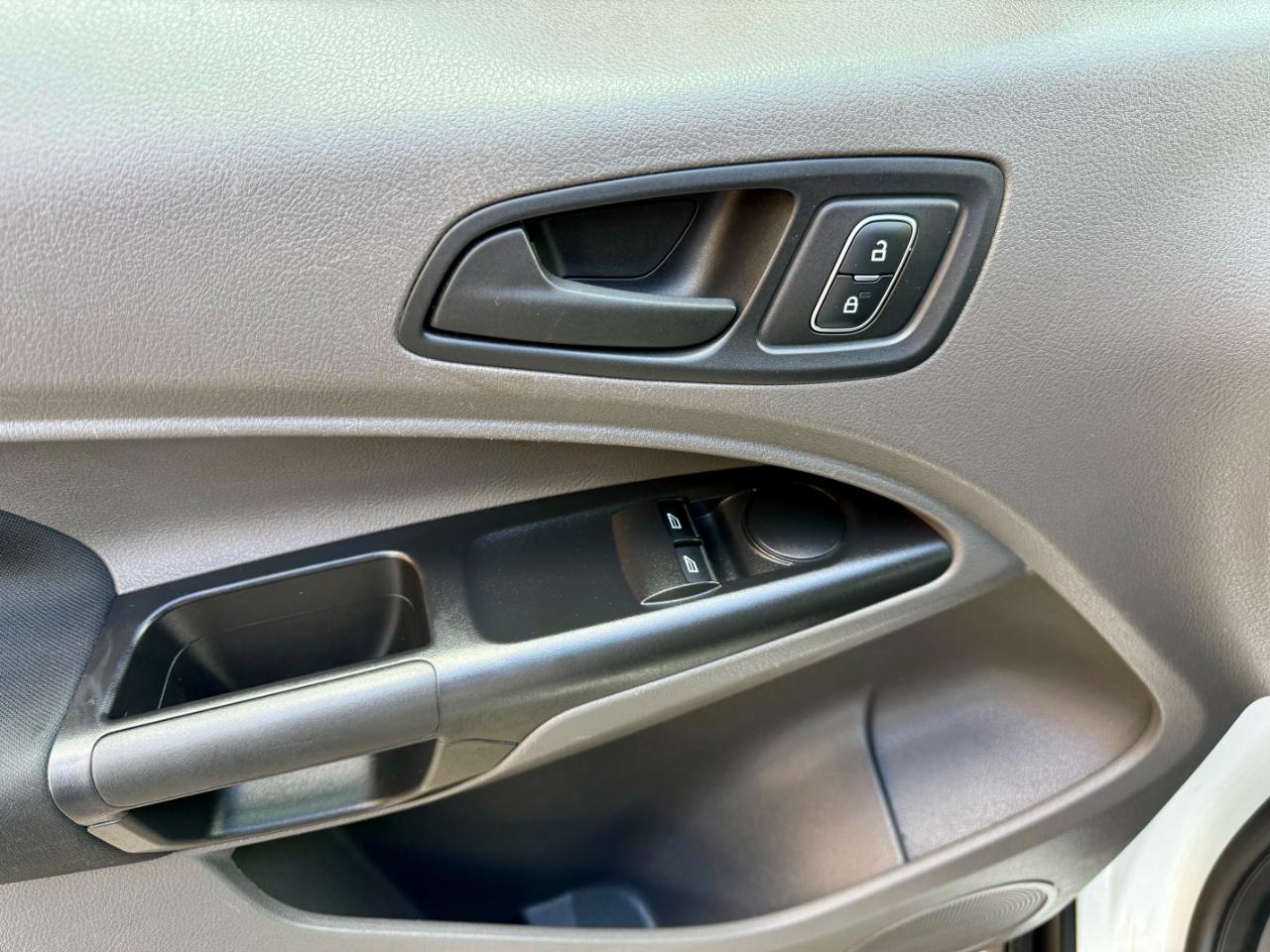 Ford Transit Connect Cargo Van XL LWB 2022