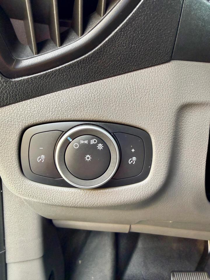 Ford Transit Connect Cargo Van XL LWB 2022