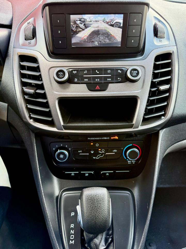 Ford Transit Connect Cargo Van XL LWB 2022