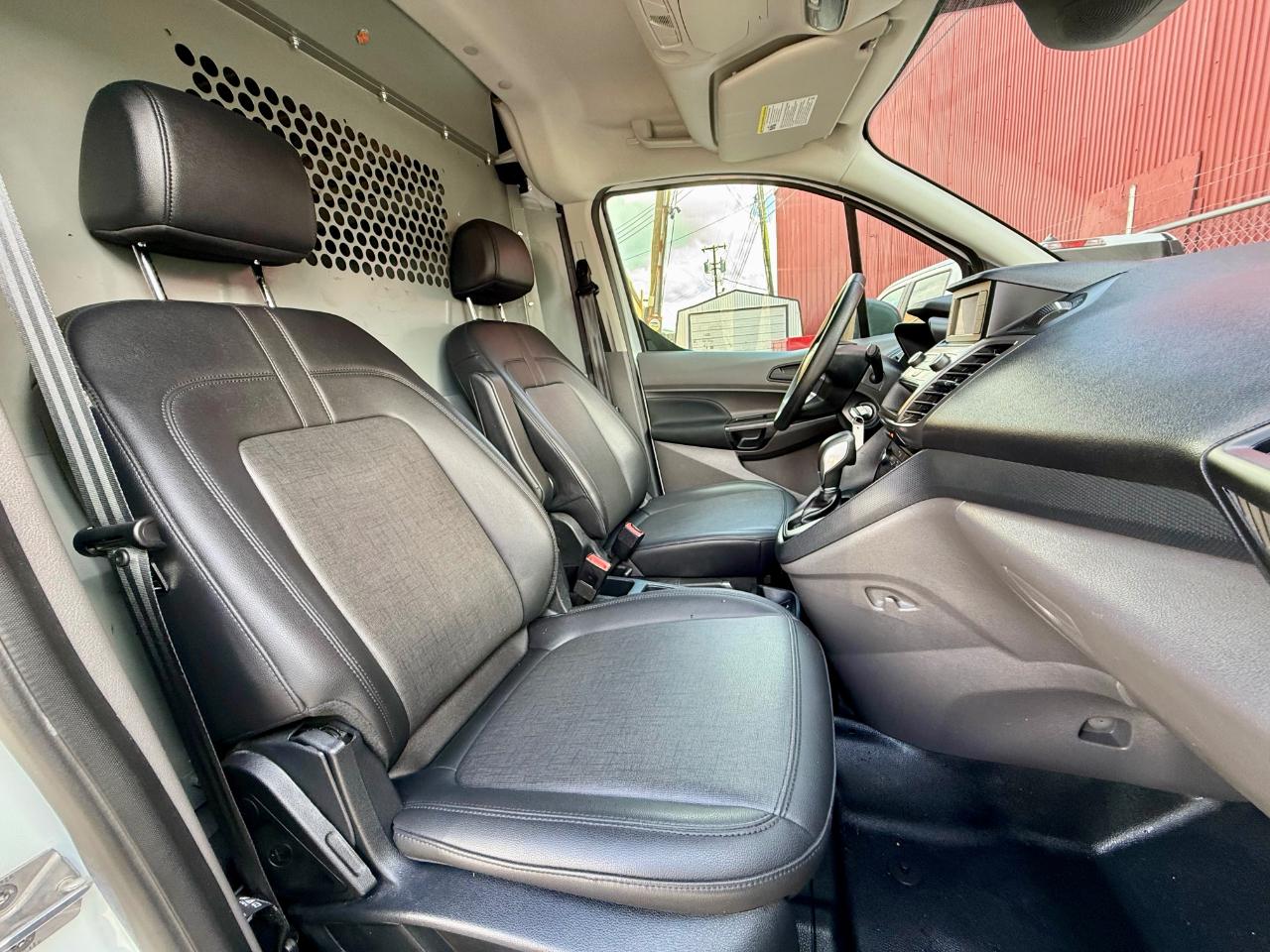 Ford Transit Connect Cargo Van XL LWB 2022