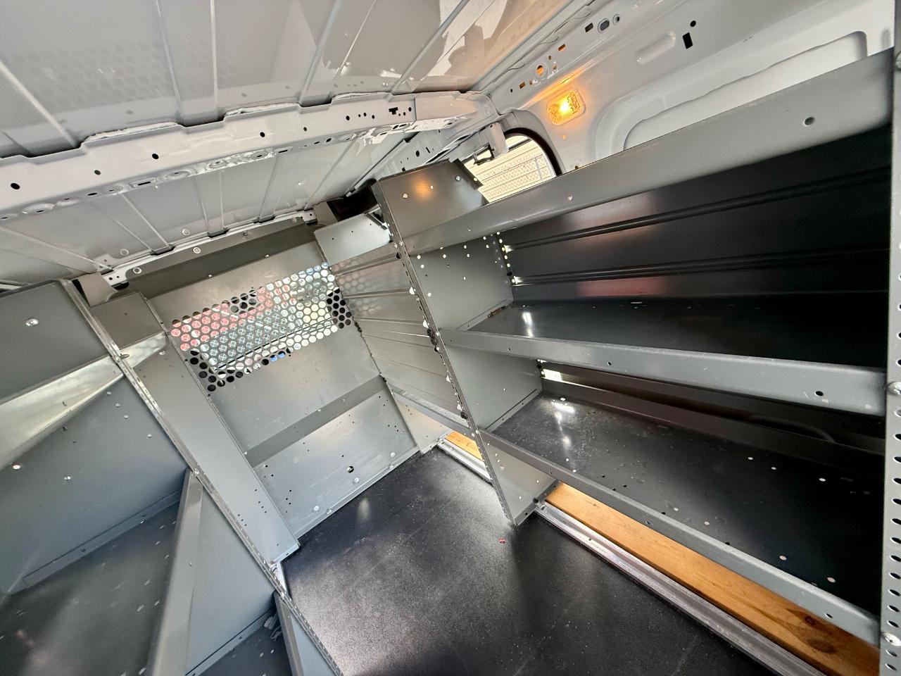 Ford Transit Connect Cargo Van XL LWB 2022