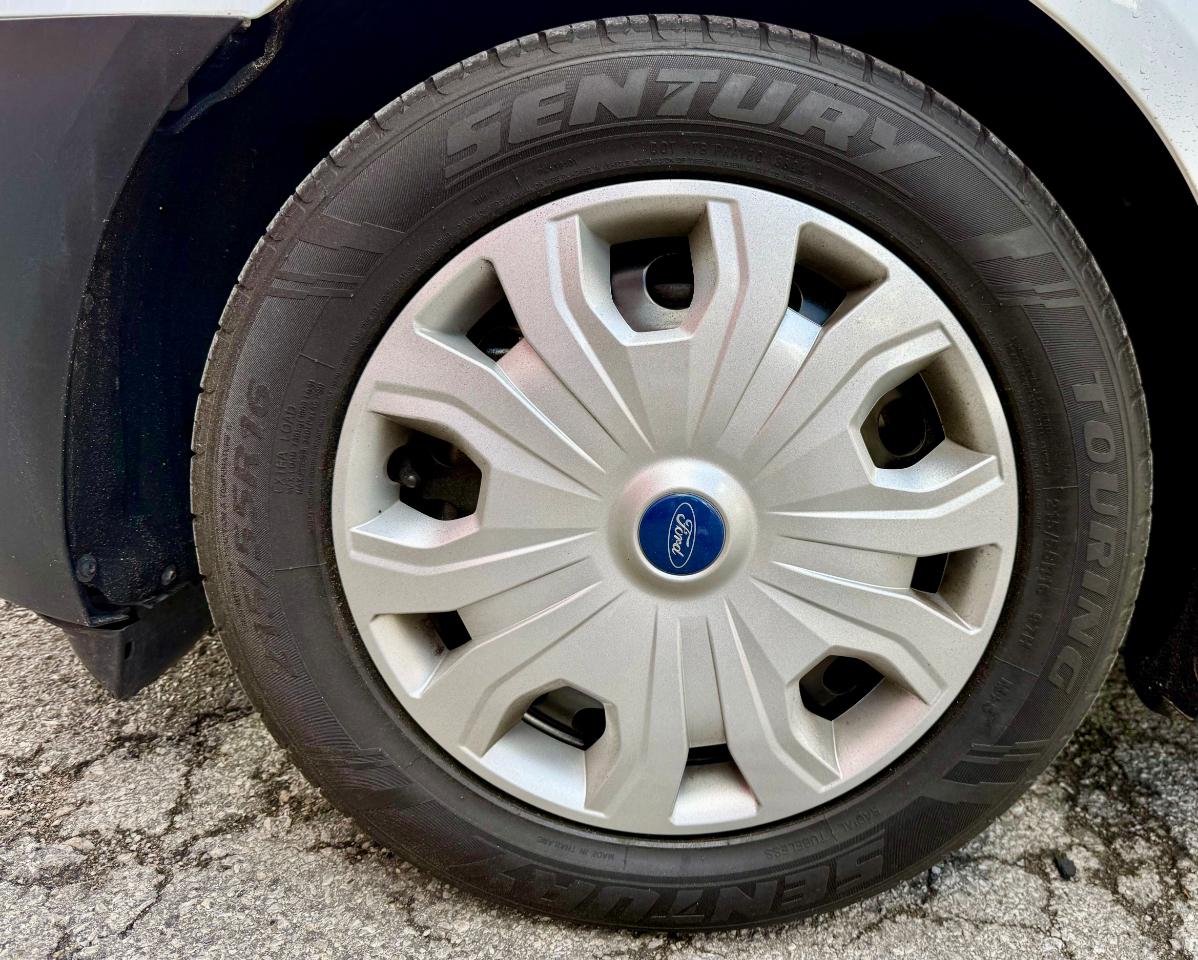 Ford Transit Connect Cargo Van XL LWB 2022