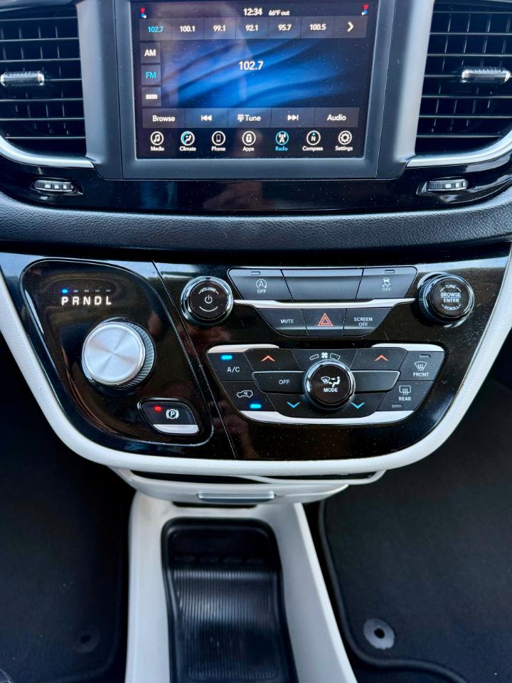 Chrysler Voyager LXI 2020