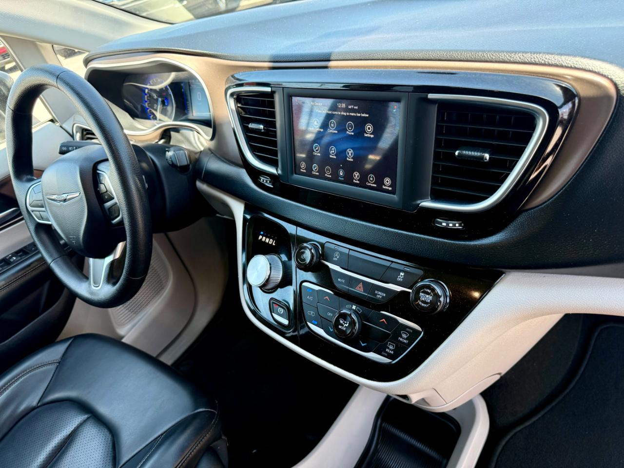 Chrysler Voyager LXI 2020