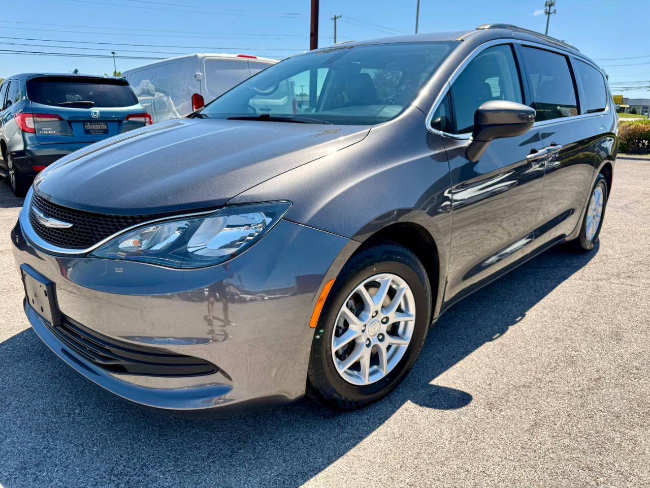2020 Chrysler Voyager LXI
