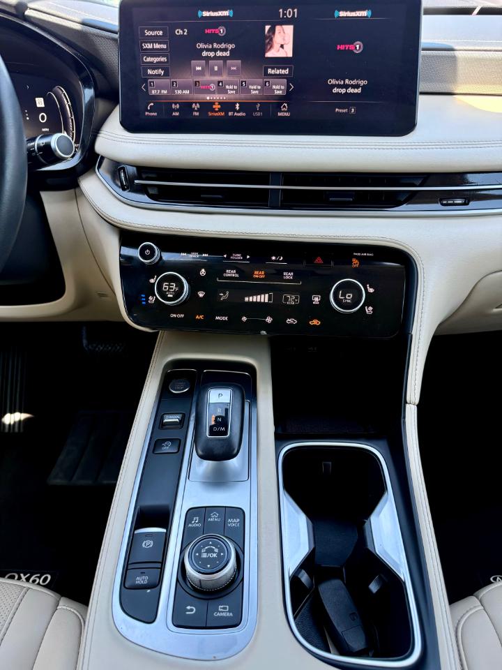 Infiniti QX60 Luxe 2023