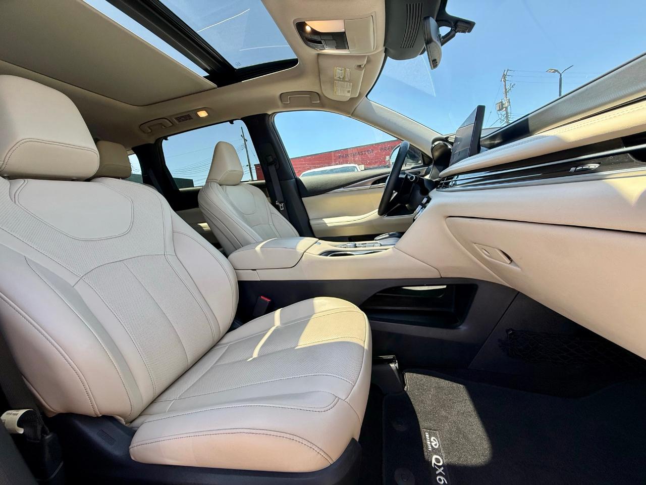 Infiniti QX60 Luxe 2023