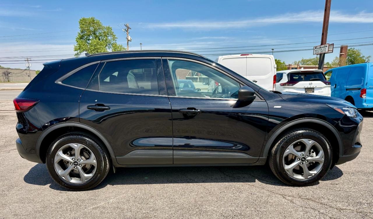 Ford Escape ST-Line AWD 2025