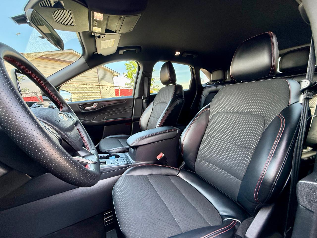 Ford Escape ST-Line AWD 2025