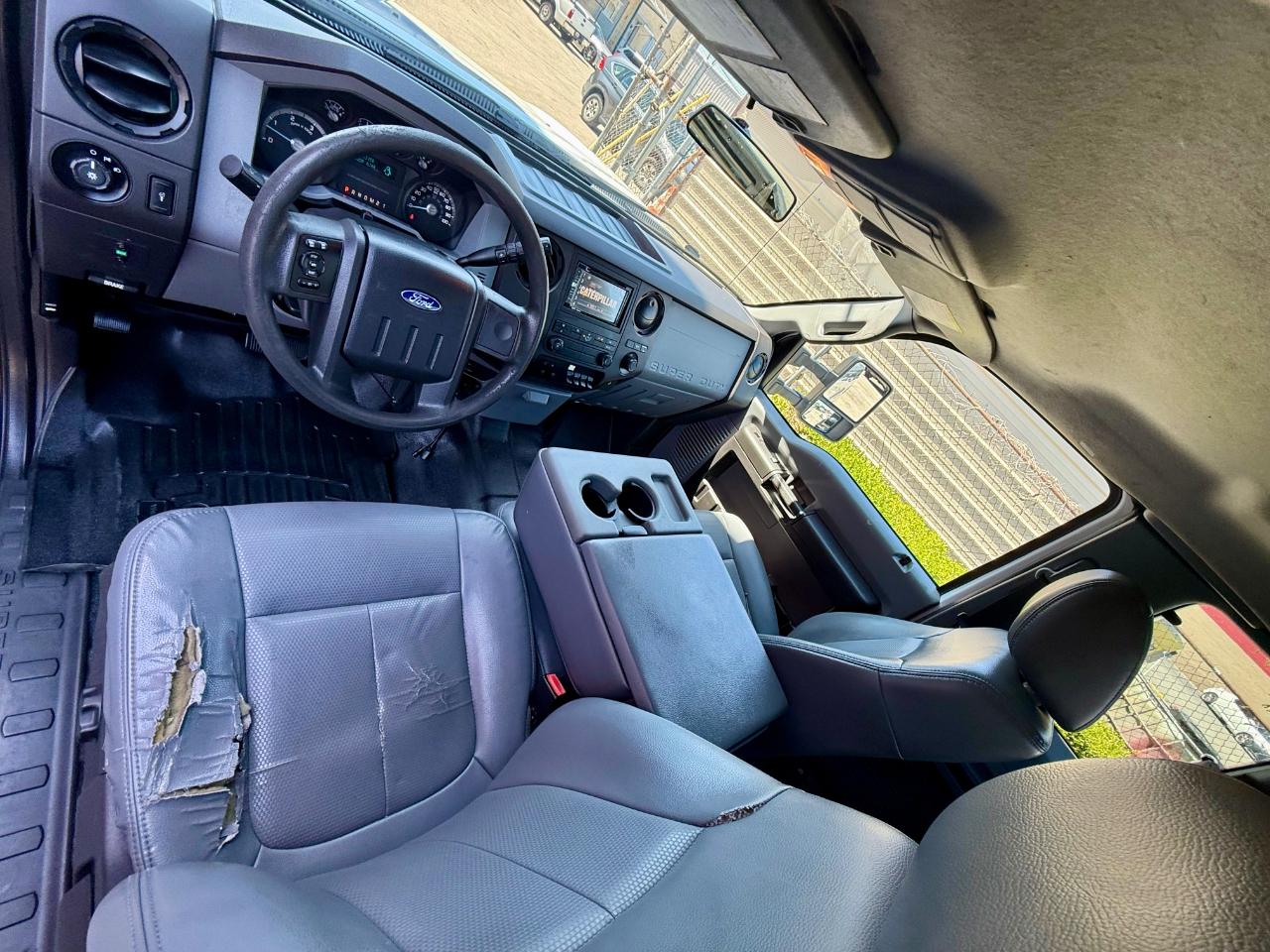 Ford F-250 SD XL SuperCab 2WD 2016