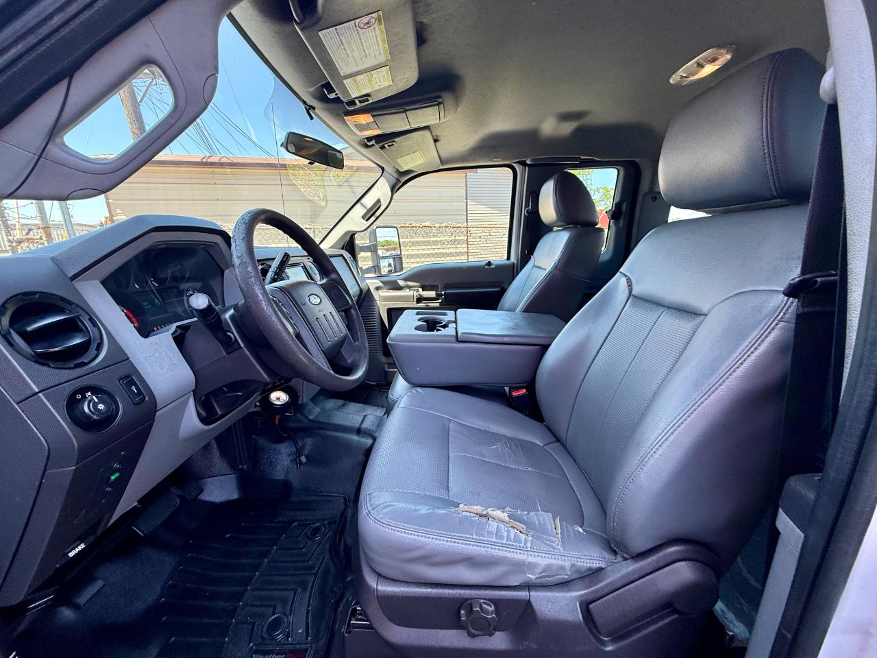 Ford F-250 SD XL SuperCab 2WD 2016