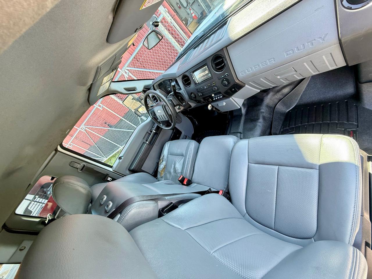 Ford F-250 SD XL SuperCab 2WD 2016