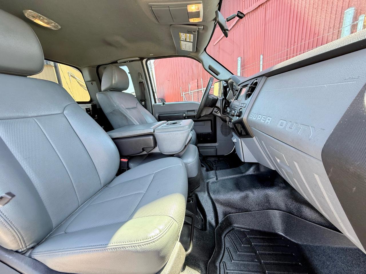 Ford F-250 SD XL SuperCab 2WD 2016