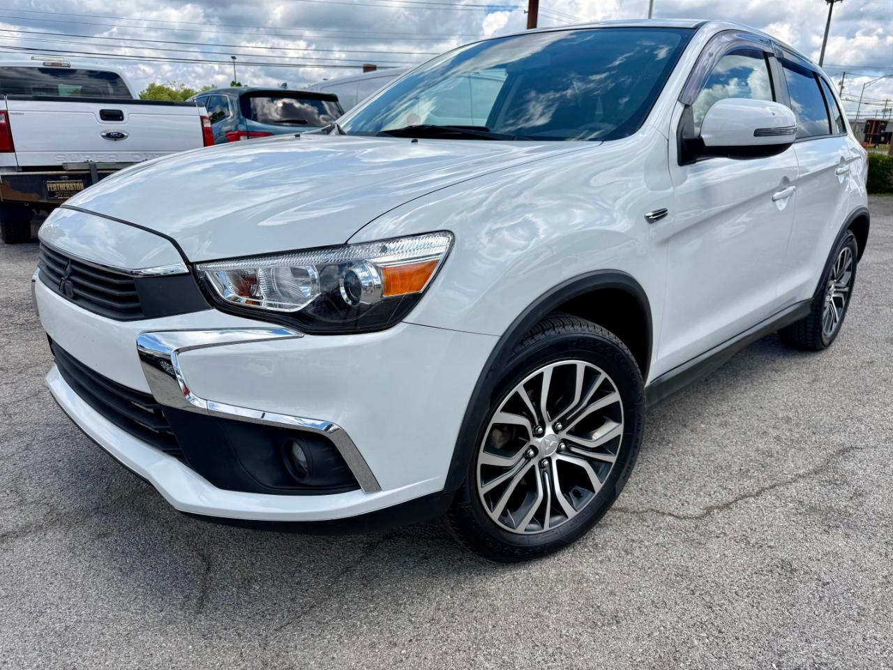 Mitsubishi Outlander Sport 2.0 ES 5M 2019
