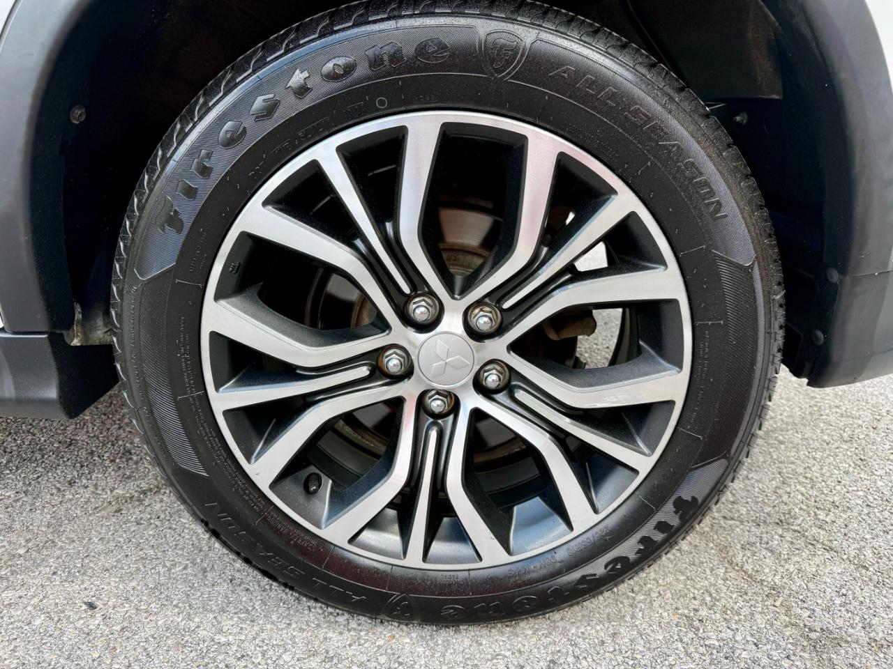 Mitsubishi Outlander Sport 2.0 ES 5M 2019