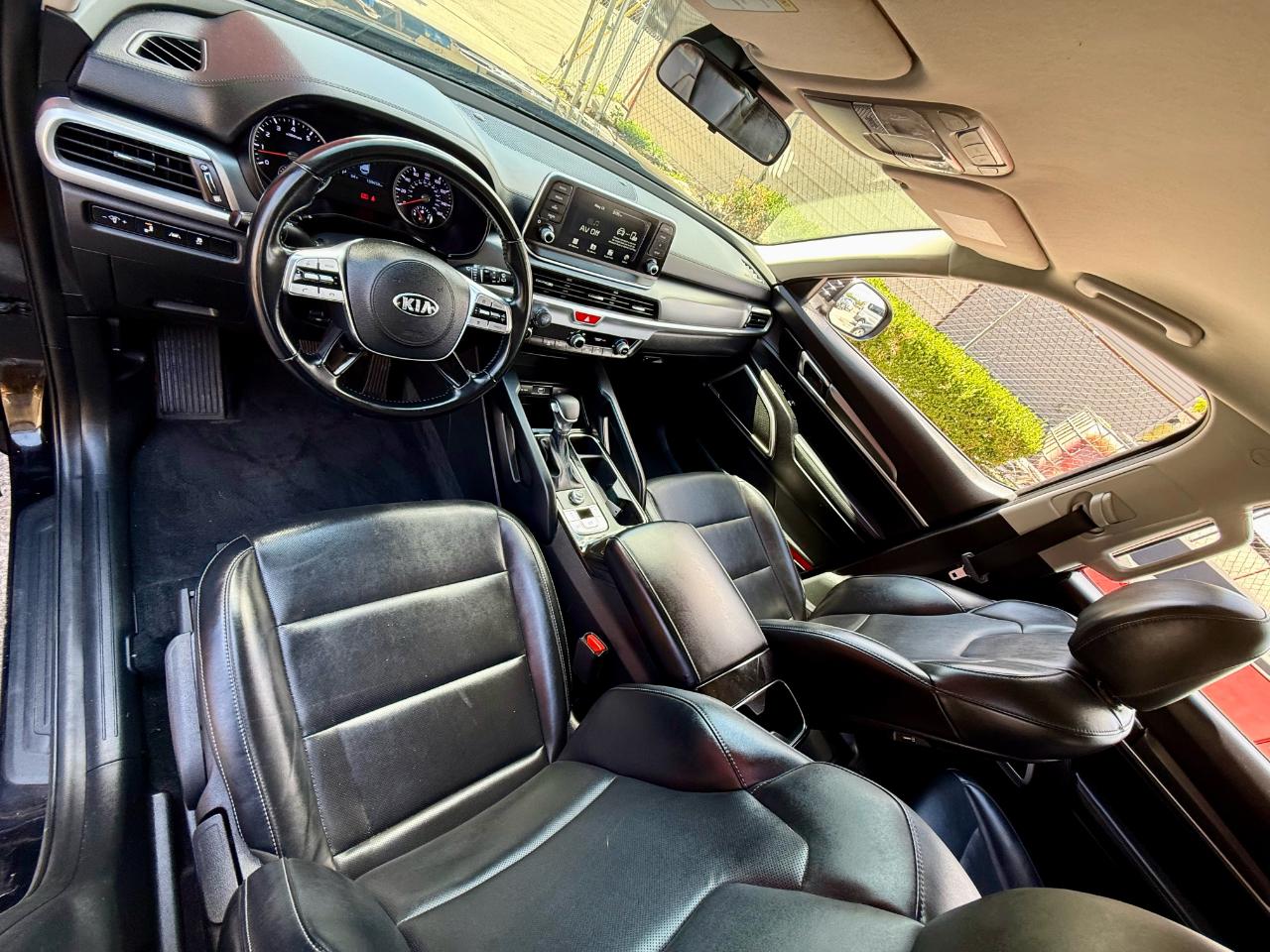 Kia Telluride LX 2020