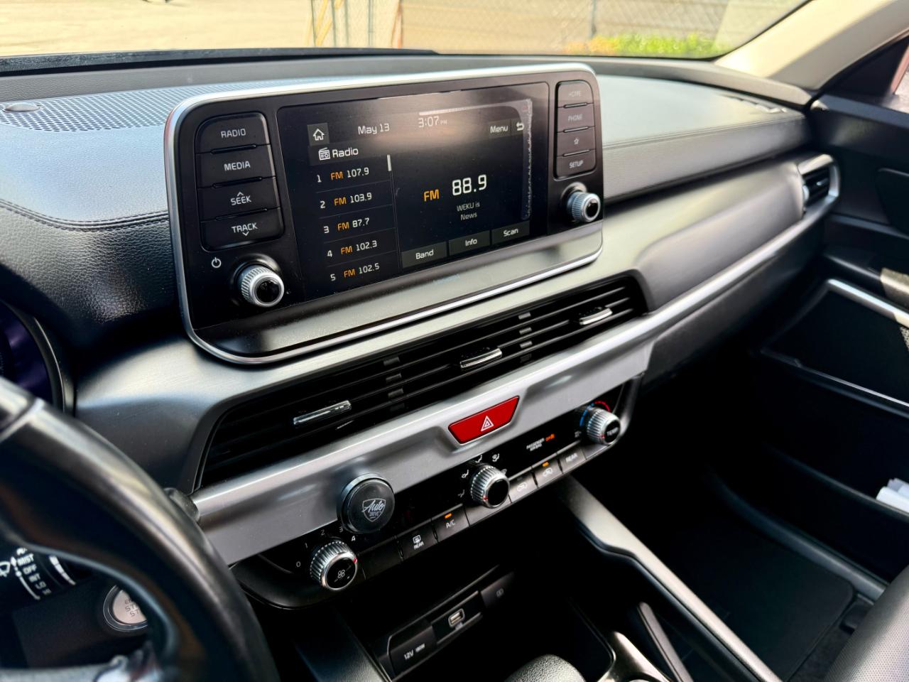 Kia Telluride LX 2020