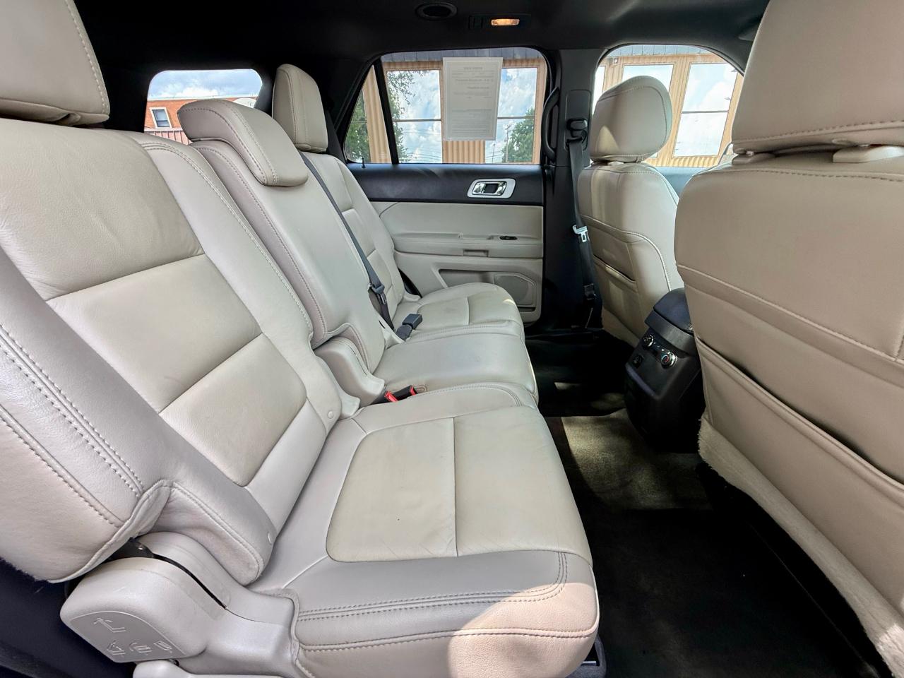Ford Explorer XLT 4WD 2014