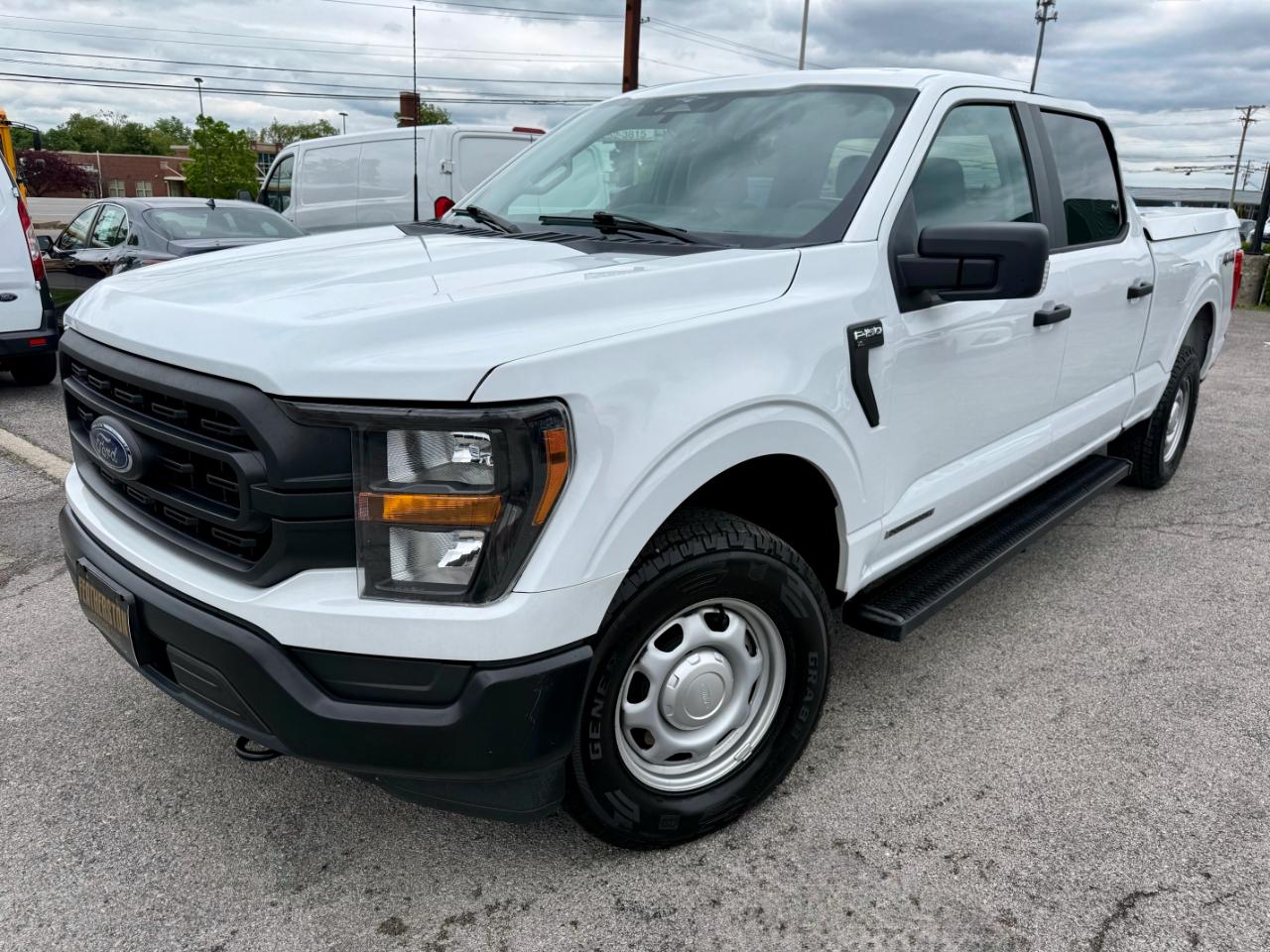 Ford F-150 XL SuperCrew 5.5-ft. Bed 4WD 2023