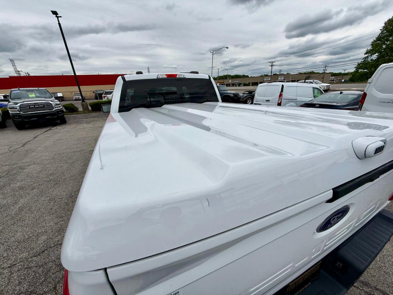 Ford F-150 XL SuperCrew 5.5-ft. Bed 4WD 2023