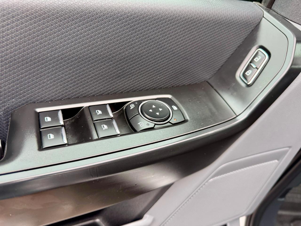 Ford F-150 XL SuperCrew 5.5-ft. Bed 4WD 2023