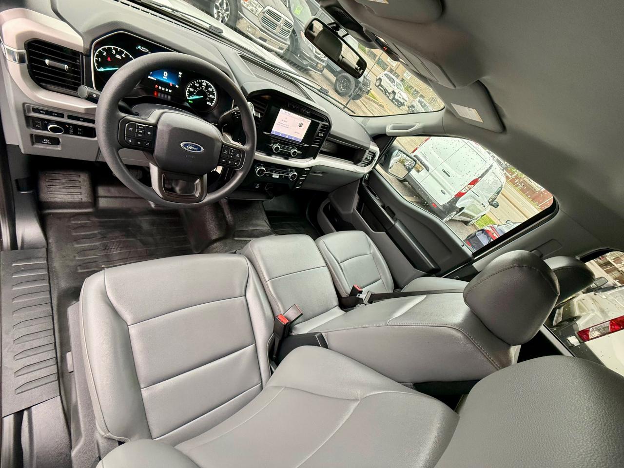 Ford F-150 XL SuperCrew 5.5-ft. Bed 4WD 2023
