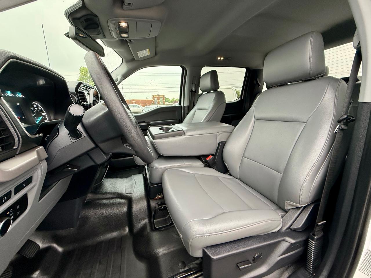 Ford F-150 XL SuperCrew 5.5-ft. Bed 4WD 2023