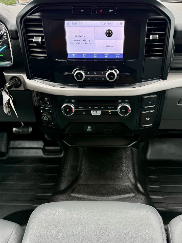 Ford F-150 XL SuperCrew 5.5-ft. Bed 4WD 2023