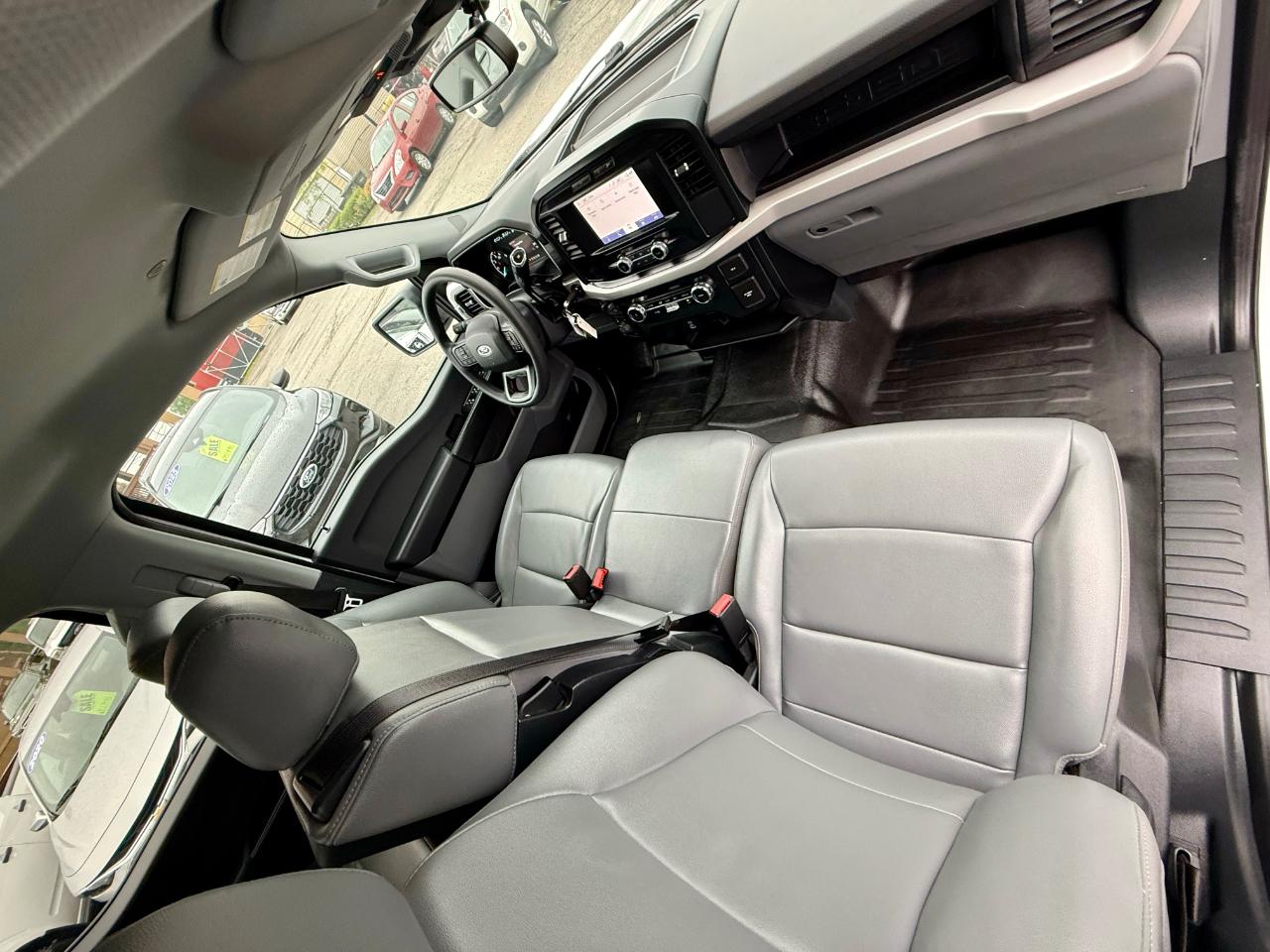 Ford F-150 XL SuperCrew 5.5-ft. Bed 4WD 2023