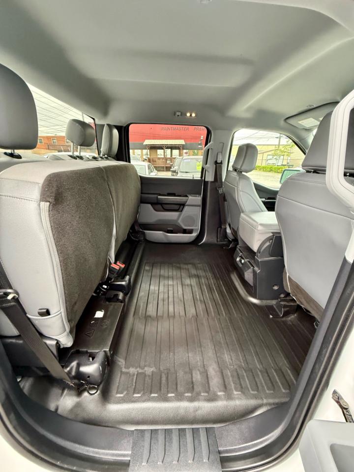 Ford F-150 XL SuperCrew 5.5-ft. Bed 4WD 2023