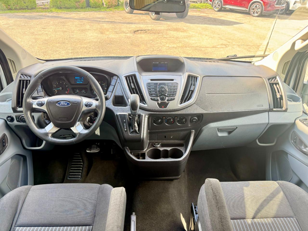 Ford Transit 350 Wagon Low Roof XL 60/40 Pass. 148-in. WB 2016