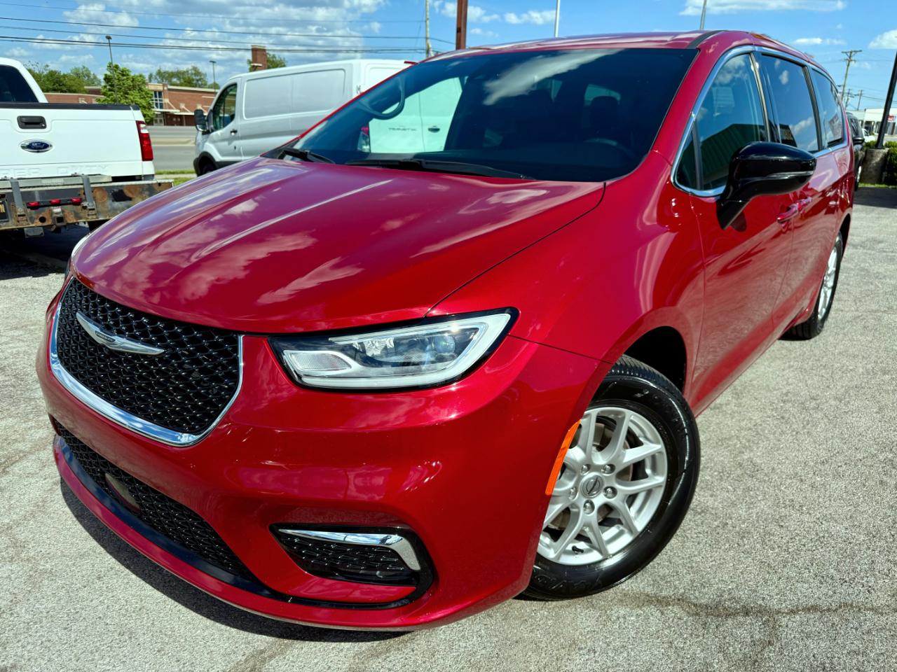 Chrysler Pacifica Select 2025