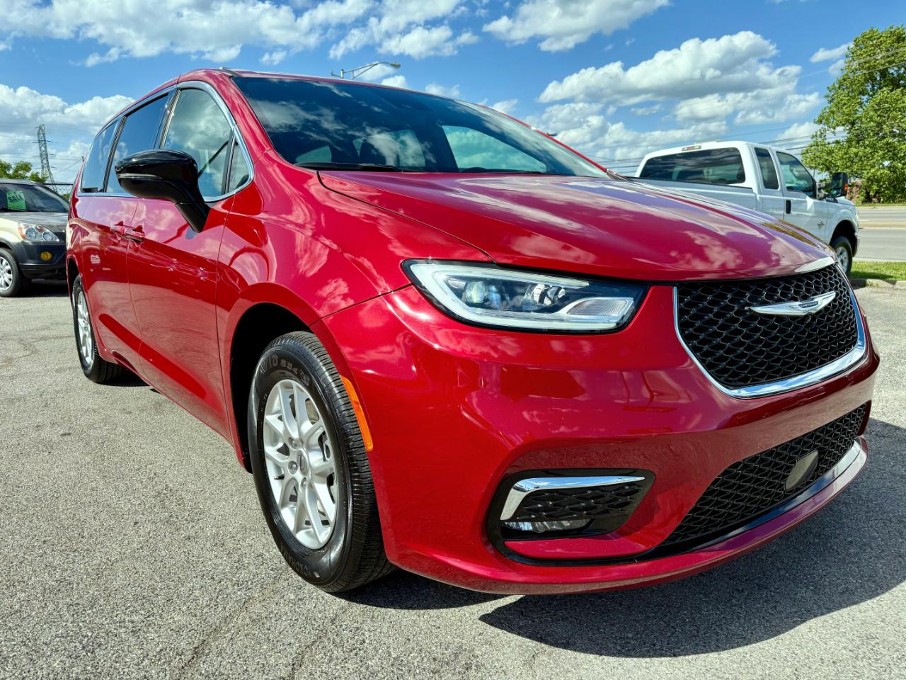 Chrysler Pacifica Select 2025