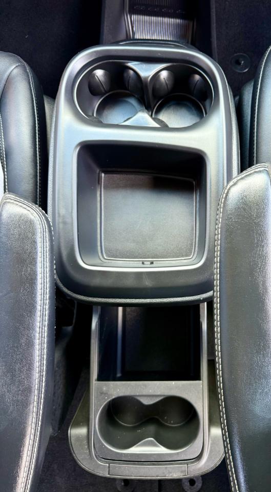 Chrysler Pacifica Select 2025