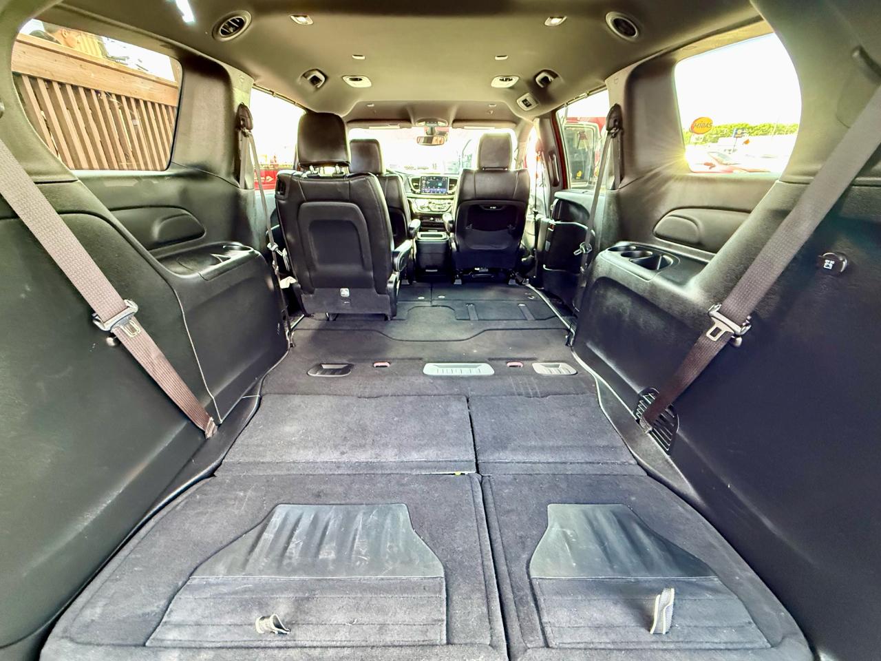 Chrysler Pacifica Select 2025