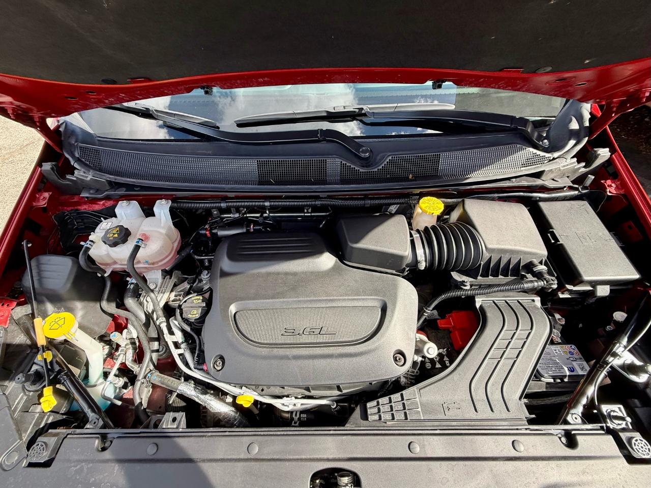 Chrysler Pacifica Select 2025