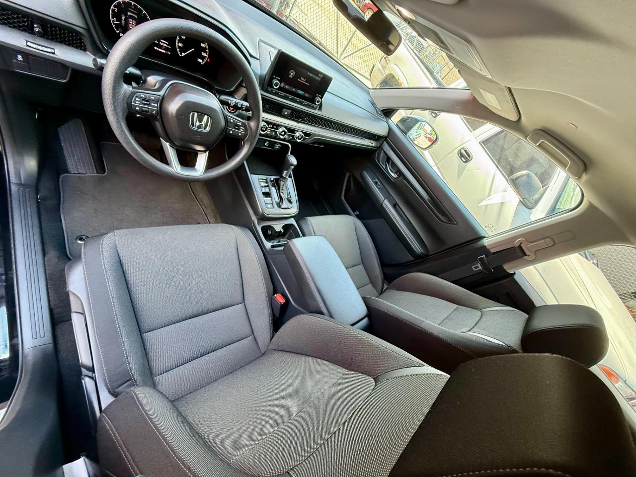 Honda CR-V LX AWD 2025