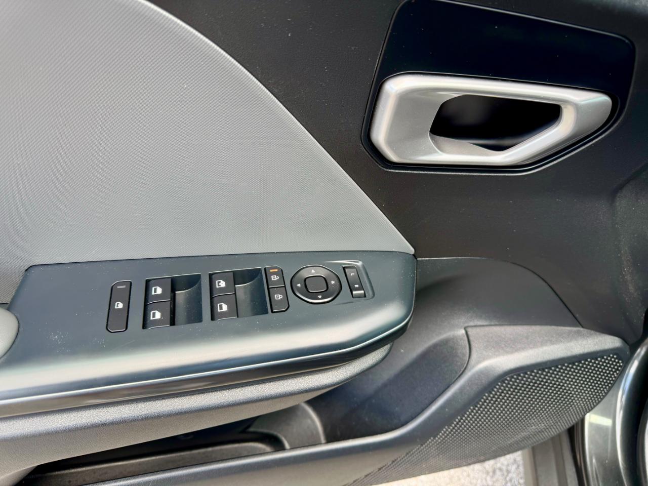 Kia K4 LXS 2025