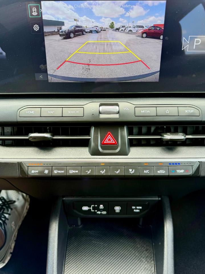 Kia K4 LXS 2025