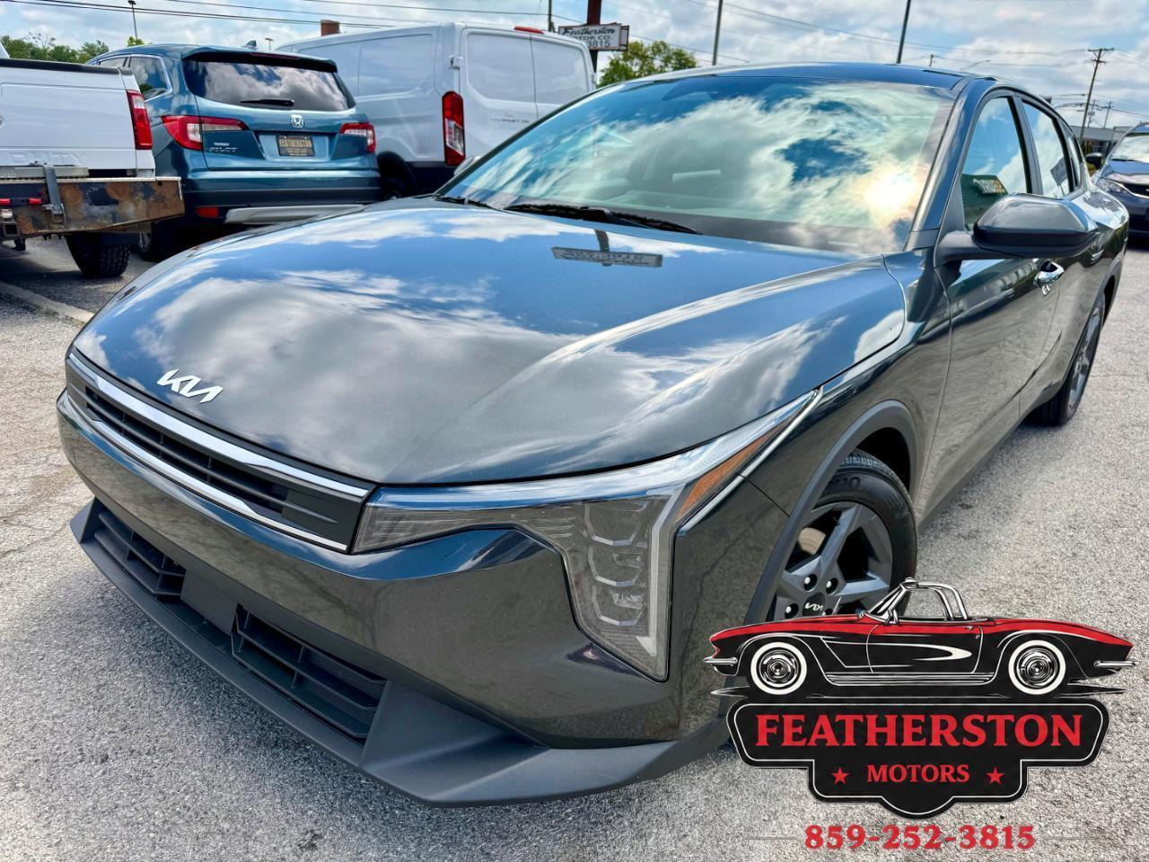 2025 Kia K4 LXS