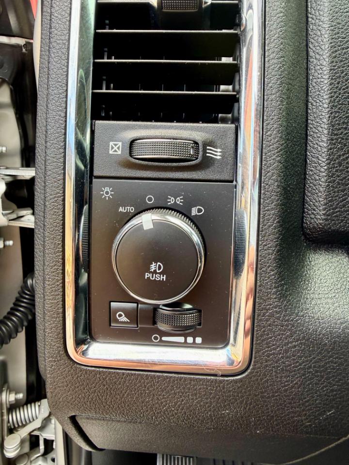RAM 3500 Laramie Crew Cab 4WD 2018