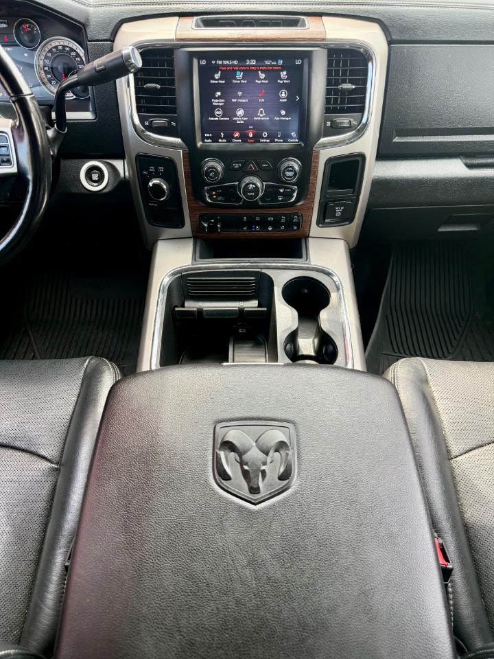 RAM 3500 Laramie Crew Cab 4WD 2018