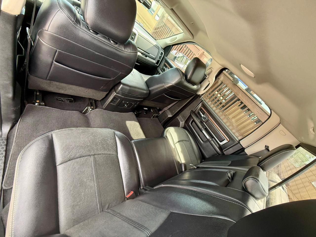 RAM 3500 Laramie Crew Cab 4WD 2018