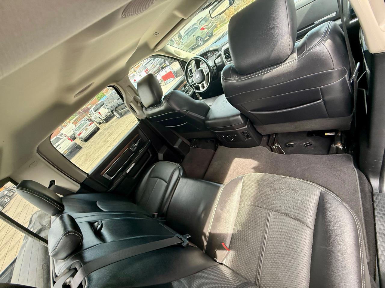 RAM 3500 Laramie Crew Cab 4WD 2018
