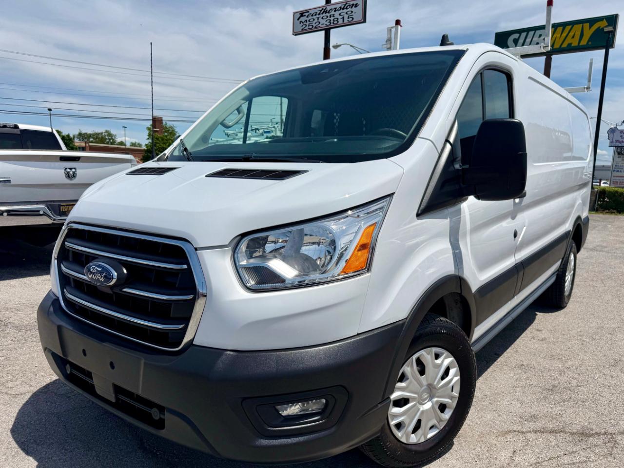 Ford Transit 250 Van Low Roof w/Sliding Pass. 130-in. WB 2020