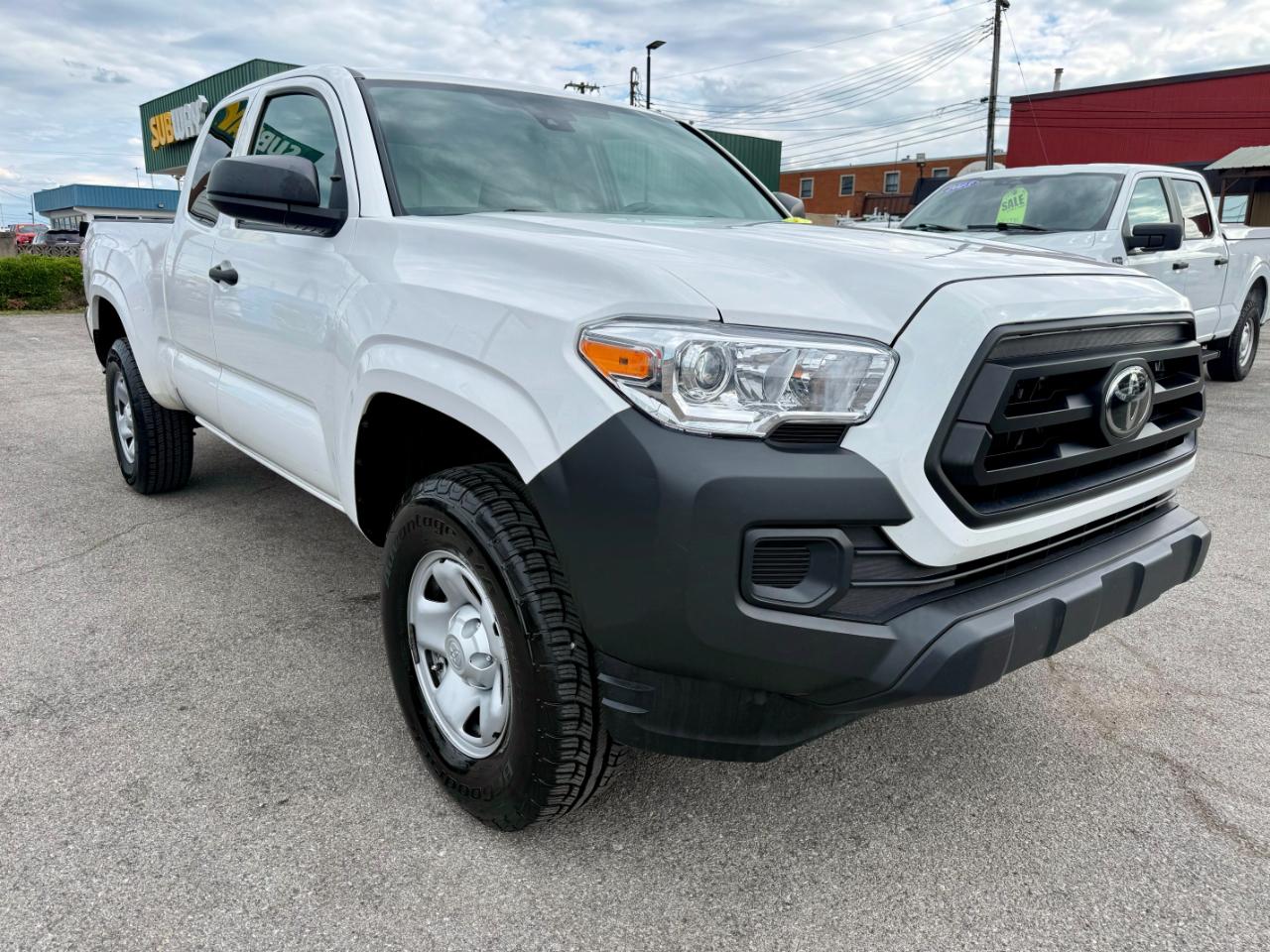 Toyota Tacoma SR Access Cab 2022