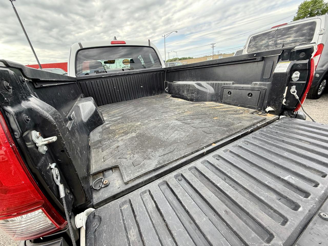 Toyota Tacoma SR Access Cab 2022
